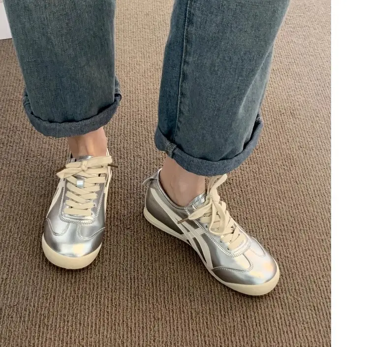 Fashionable Forrest Gump Shoes for Women 2025 New Summer Silver Flats-Soled Lace-Up Casual Sports Comfortable and Lightweight White Shoes — feature 15