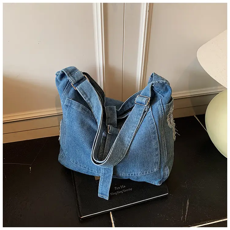 Blue Denim Sports Tote Bag for Girls Large Capacity — feature 22