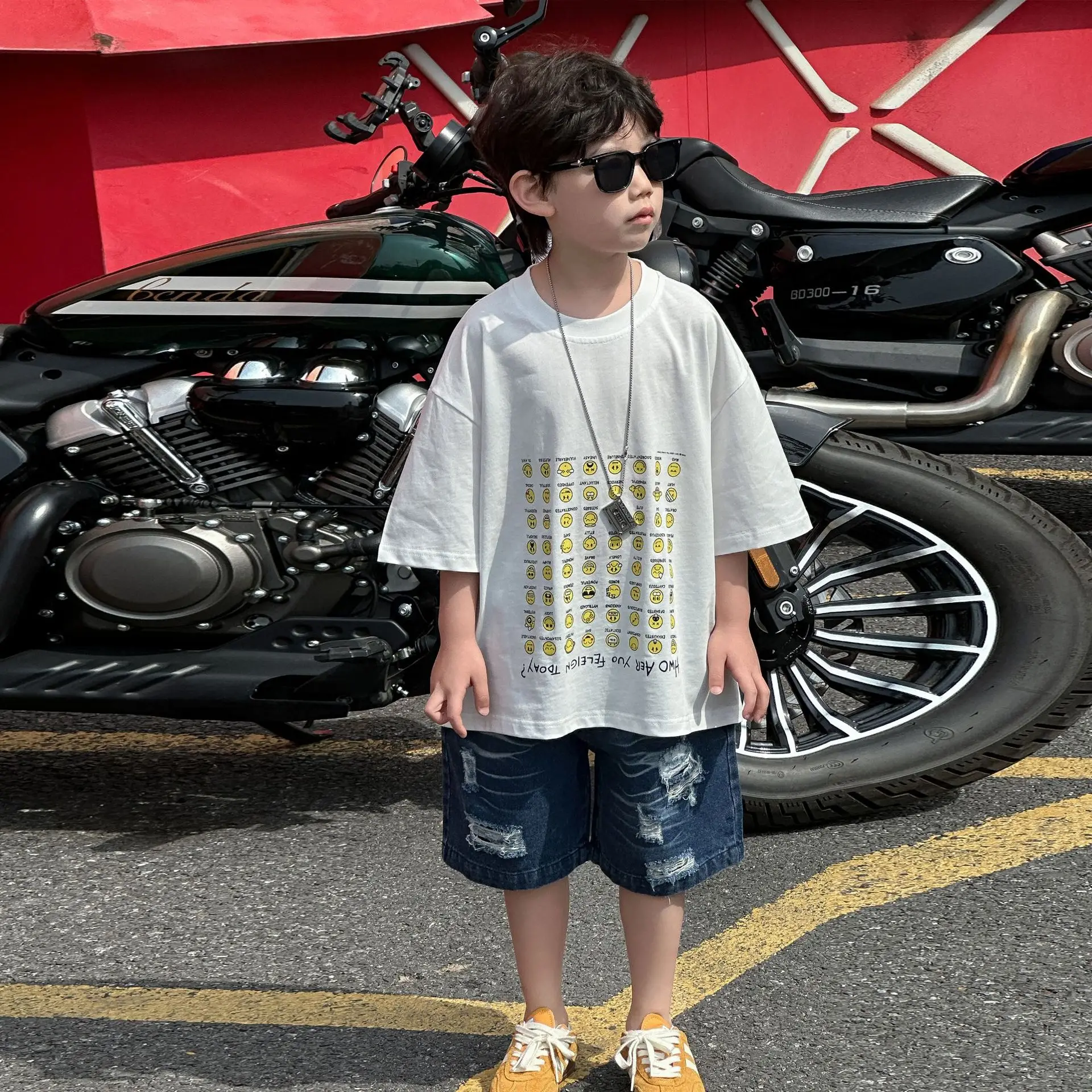 Boys Pure Cotton Summer T-Shirt White Yellow Print — feature 11
