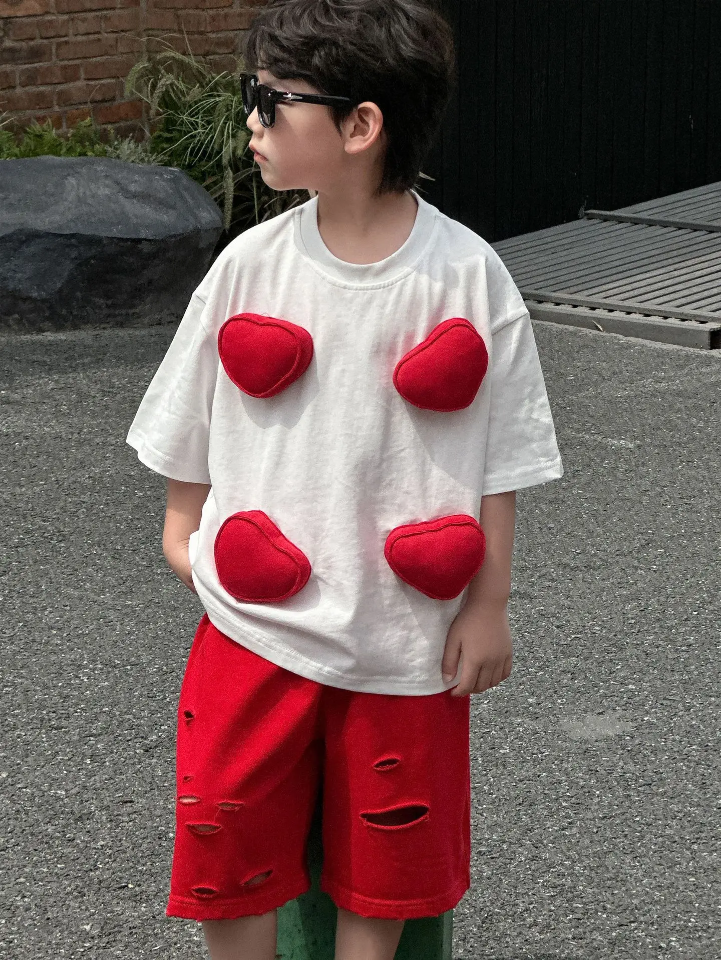 2025 Boys T-shirt Red Heart Print Cotton Shorts Set