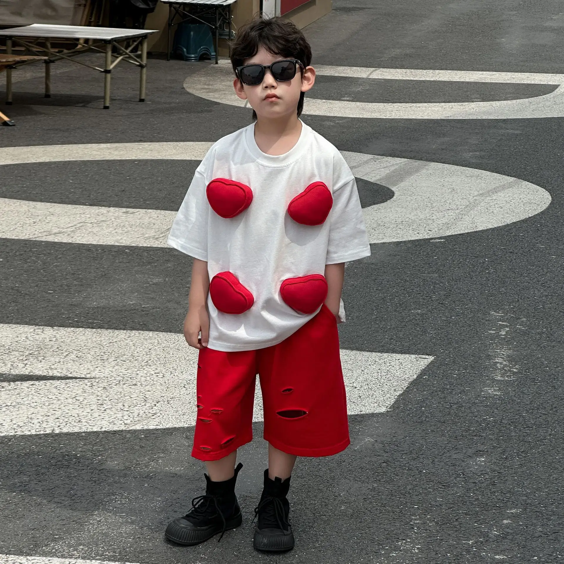 2025 Boys T-shirt Red Heart Print Cotton Shorts Set — feature 13