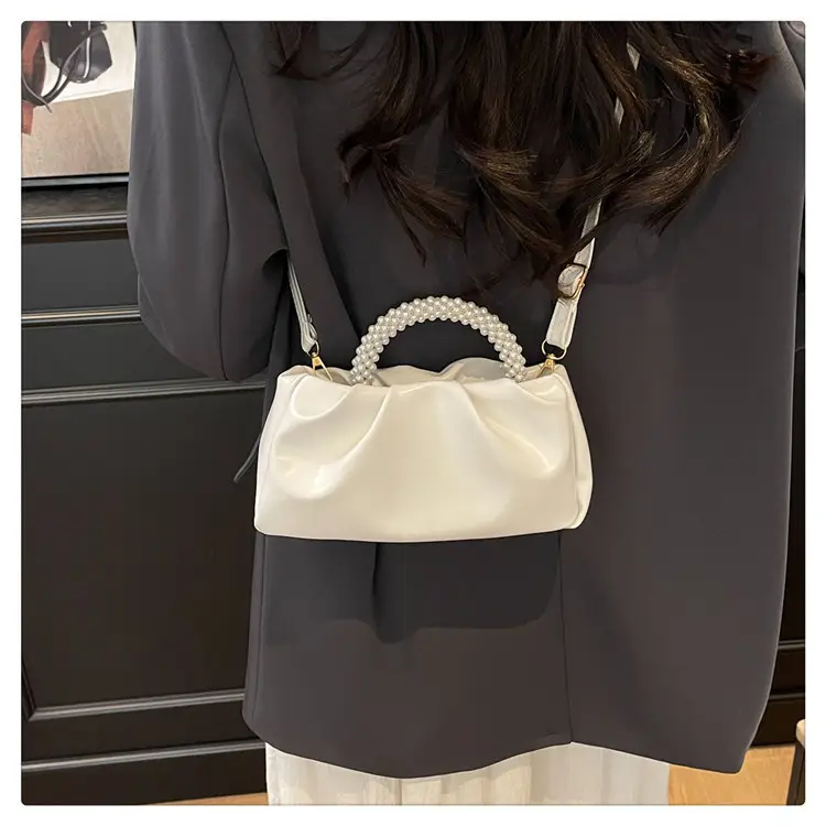 2025 Pearl Shoulder Crossbody Bag for Women — feature 11
