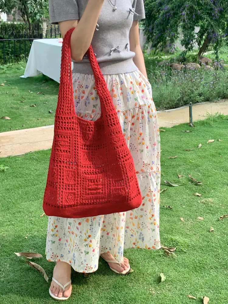 Red Flower Knitted Shoulder Bag for Women - Image 22