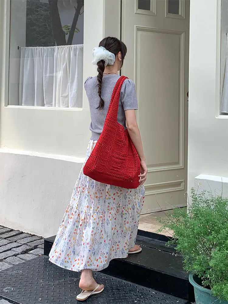 Red Flower Knitted Shoulder Bag for Women — feature 12