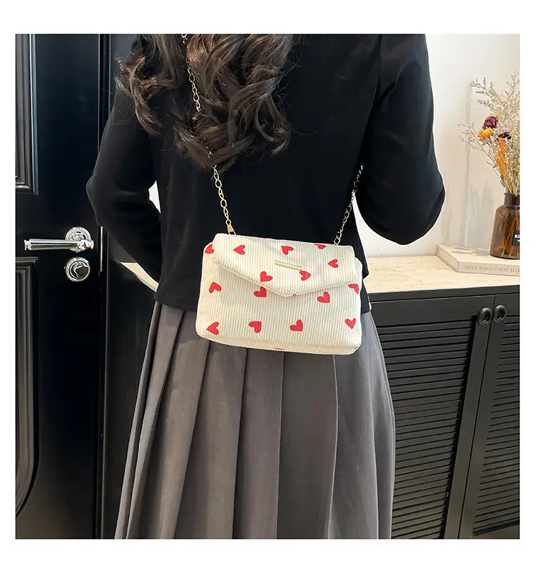 2025 New Bow Chain Corduroy Shoulder Bag — feature 20