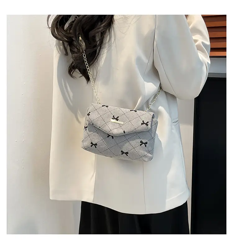 2025 New Bow Chain Corduroy Shoulder Bag — feature 29