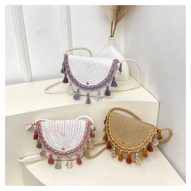 Women's 2025 Straw Shoulder Bag with Tassels — feature 26