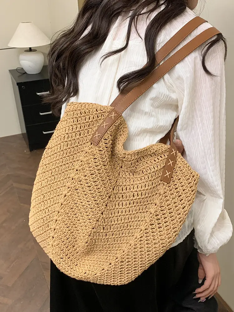 Straw Bag Large Capacity Summer Shoulder Bag - Image 5