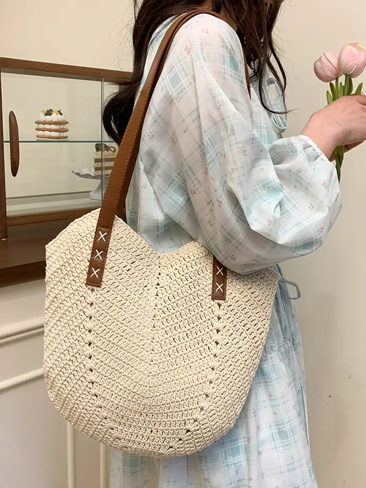 Straw Bag Large Capacity Summer Shoulder Bag - Image 6