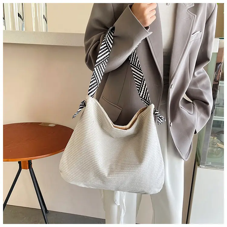 Women's Green Straw Shoulder Bag with Striped Strap — feature 14