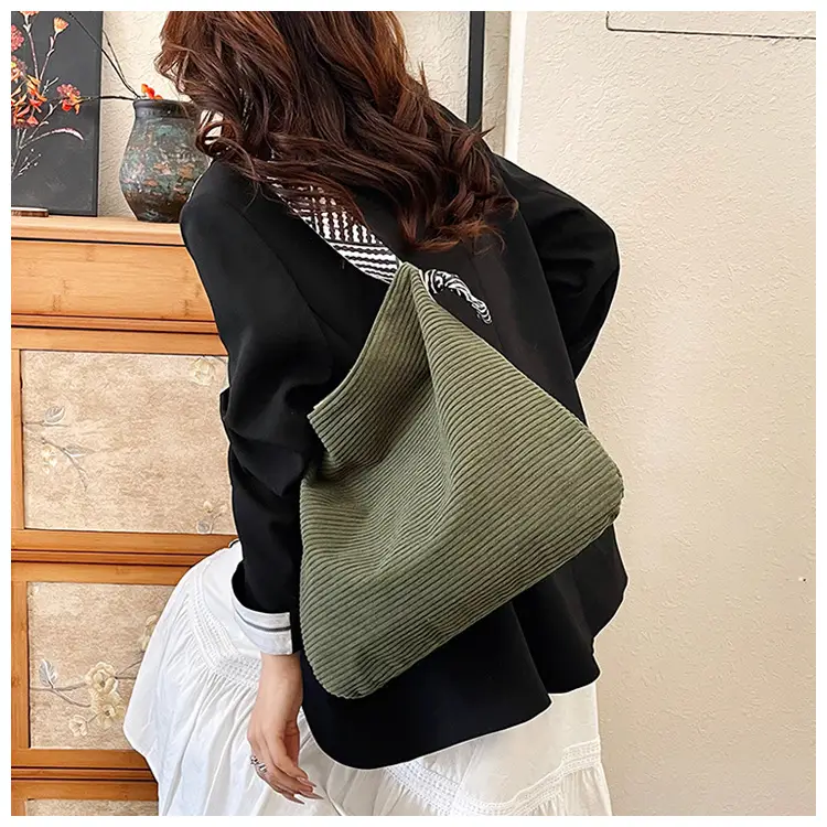 Women's Green Straw Shoulder Bag with Striped Strap — feature 23