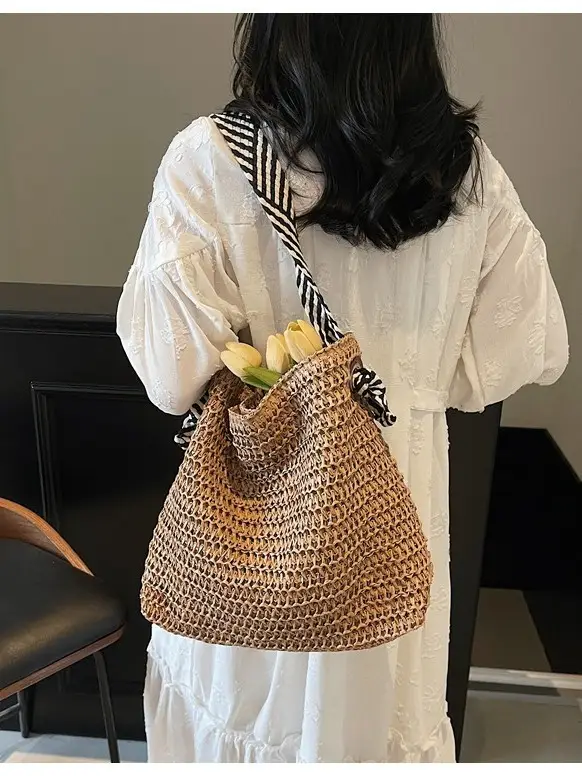 Crossbody Straw Woven Bag Large Capacity 2026 - Image 5