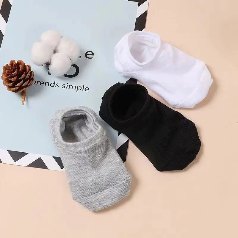 Zhuji Socks Men's Four Seasons Black and White Gray Boat Socks Shallow Mouth Men's Socks Breathable Deodorant Mid-Tube Socks Disposable Socks Wholesale