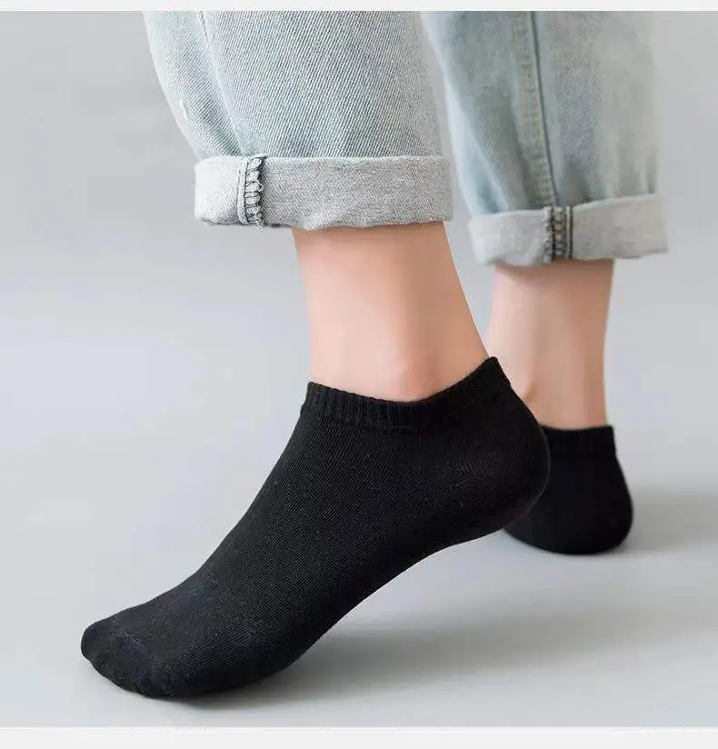 Zhuji Socks Men's Four Seasons Black and White Gray Boat Socks Shallow Mouth Men's Socks Breathable Deodorant Mid-Tube Socks Disposable Socks Wholesale — feature 8