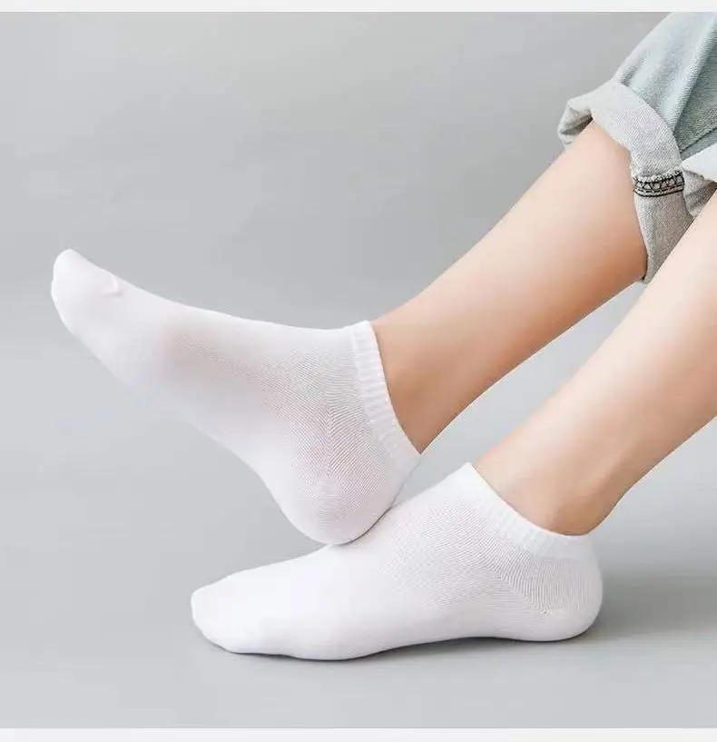 Zhuji Socks Men's Four Seasons Black and White Gray Boat Socks Shallow Mouth Men's Socks Breathable Deodorant Mid-Tube Socks Disposable Socks Wholesale — feature 9