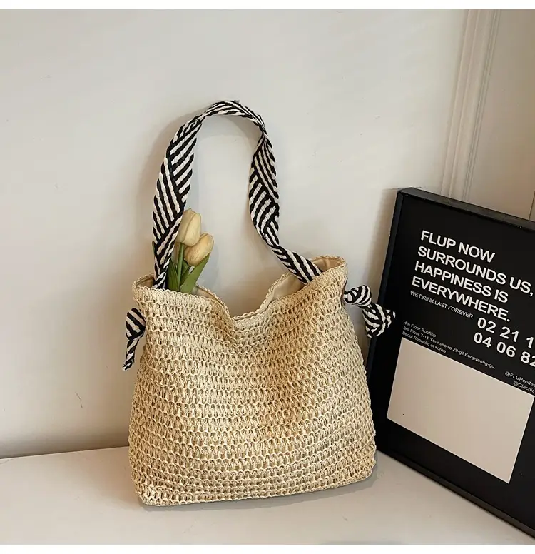 Women's Woven Crossbody Bag Large Capacity 2025 — feature 21