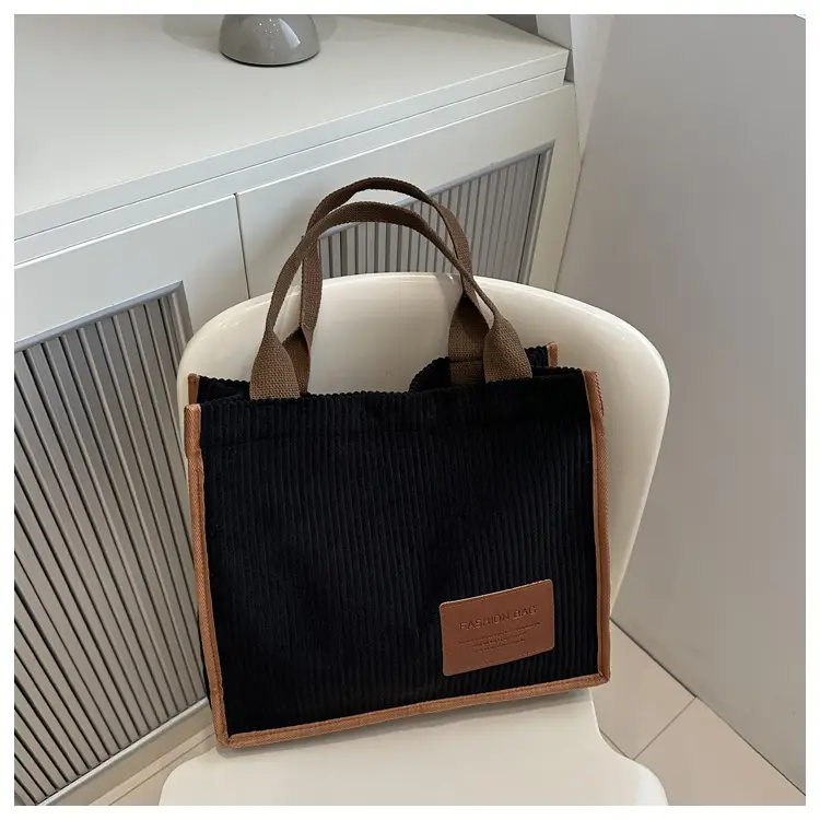 Large Capacity Literary Korean Tote Bag Green Brown — feature 24