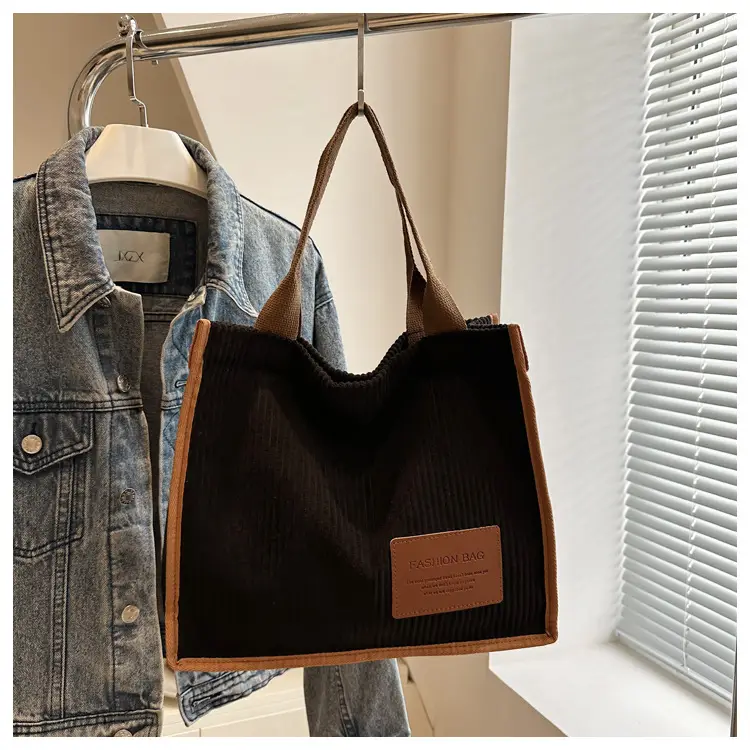 Large Capacity Literary Korean Tote Bag Green Brown — feature 31