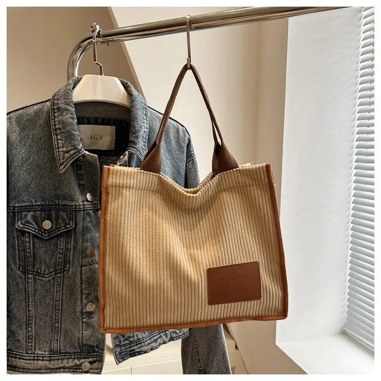 Large Capacity Literary Korean Tote Bag Green Brown — feature 33