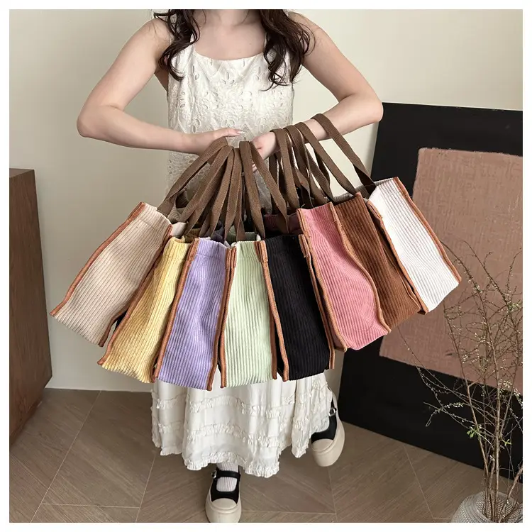 Large Capacity Literary Korean Tote Bag Green Brown — feature 38