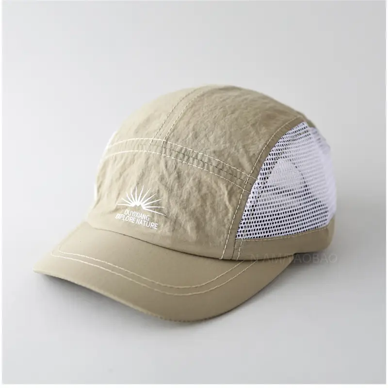 Black Mesh Baseball Cap with Embroidery for Men - Image 3
