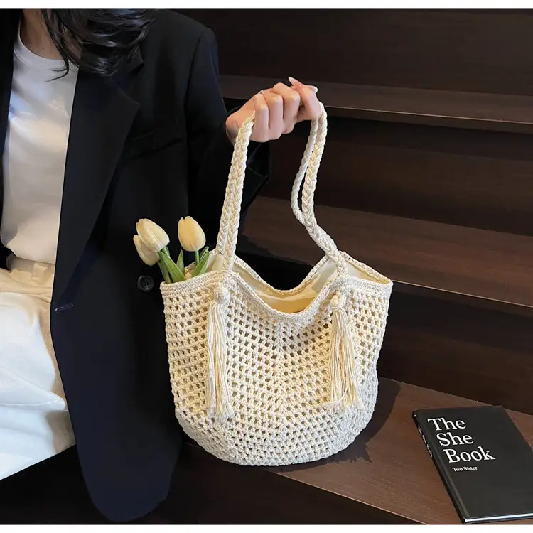 Women's Crossbody Straw Bag with Tassel Handle — feature 19