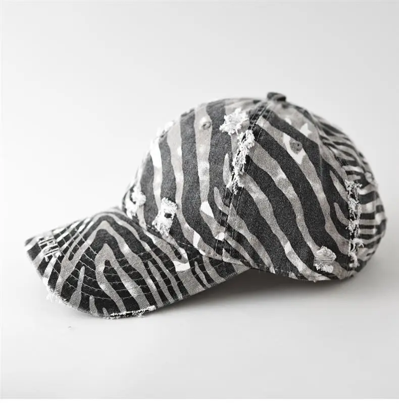 Unisex Ripped Leopard Print Cap with Letter Embroidery — feature 11