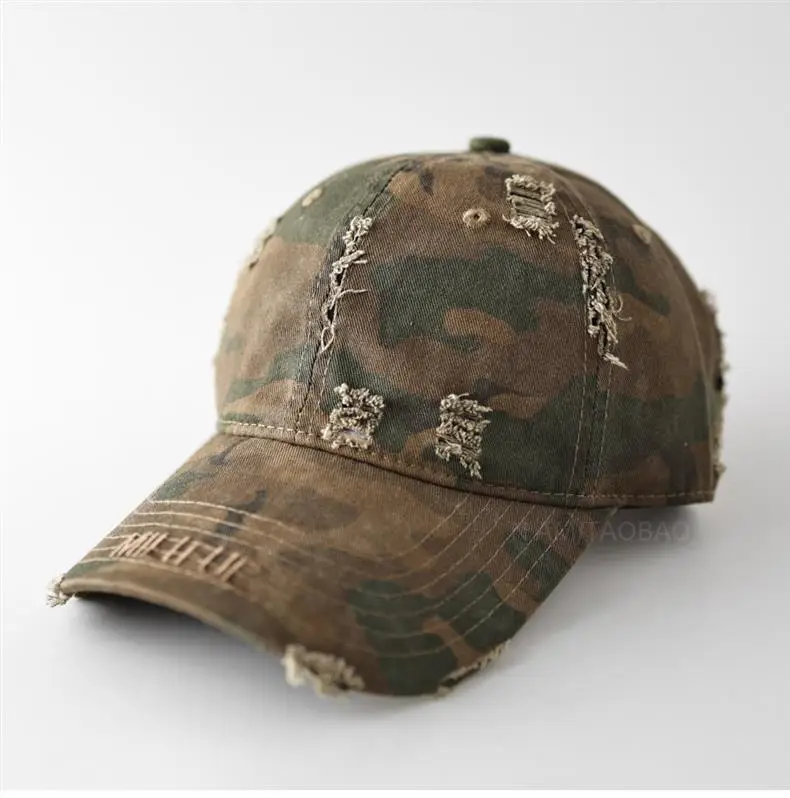 Unisex Ripped Leopard Print Cap with Letter Embroidery — feature 3