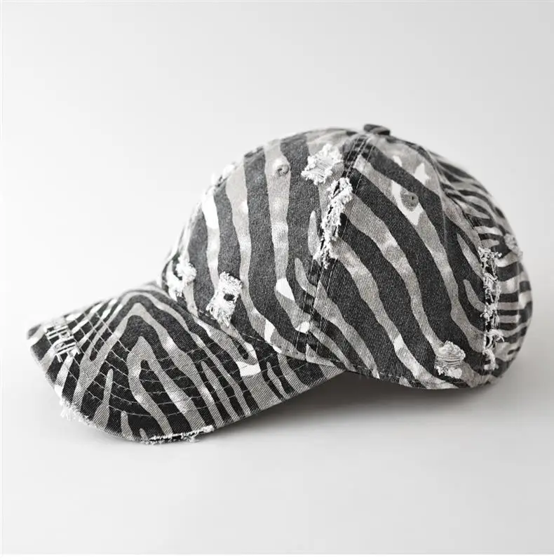 Unisex Ripped Leopard Print Cap with Letter Embroidery — feature 8