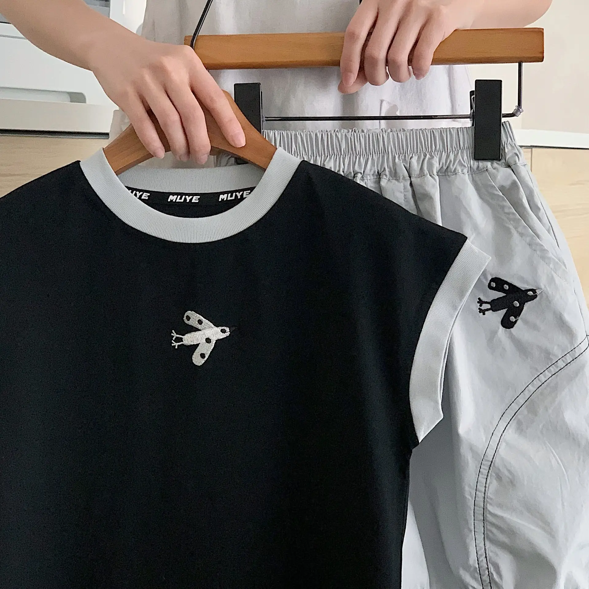 Muye Kids Sleeveless Summer Set Black White Shorts — feature 10