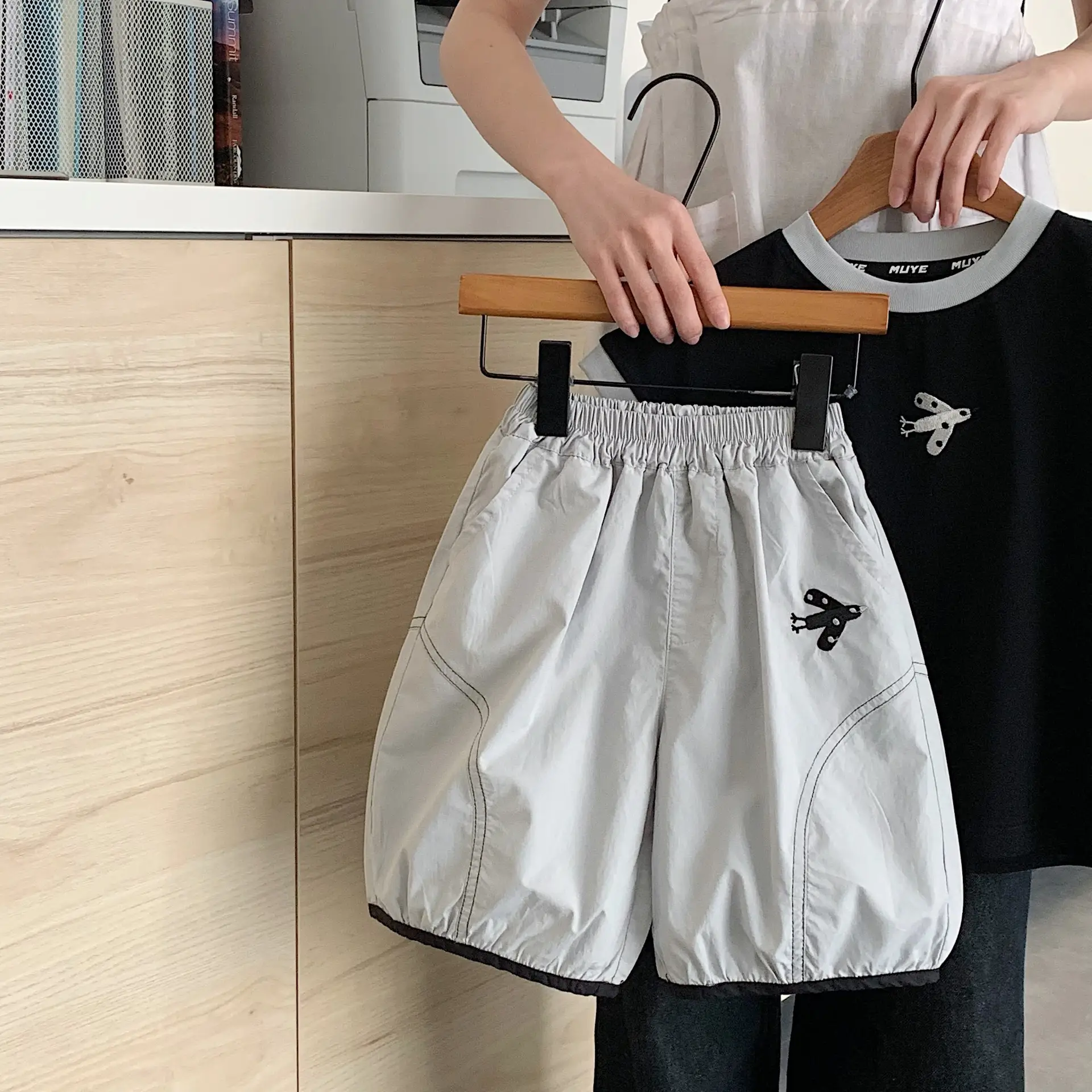 Muye Kids Sleeveless Summer Set Black White Shorts — feature 8