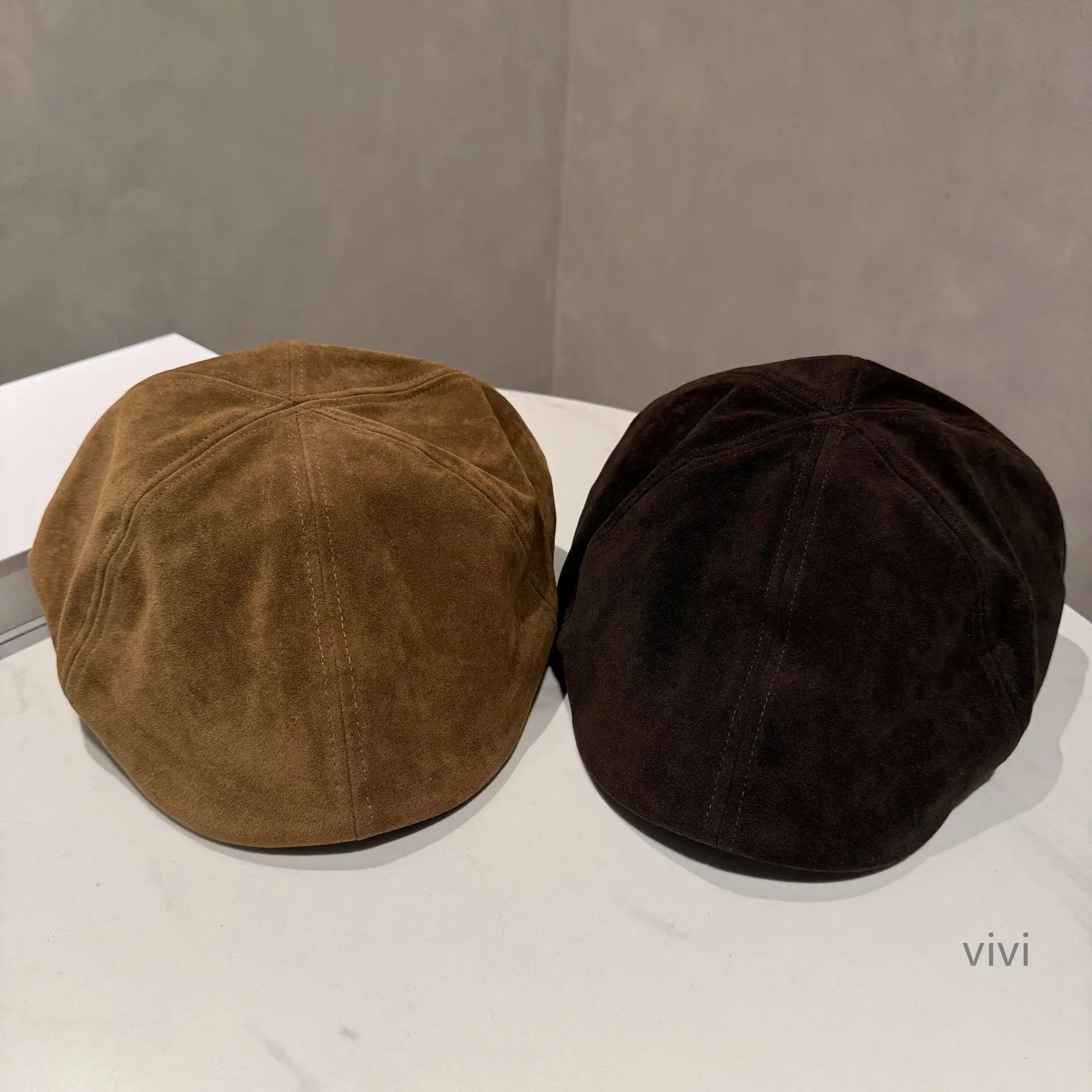 Women Retro Forward Cap Brown Reversible Newsboy Cap - Image 4