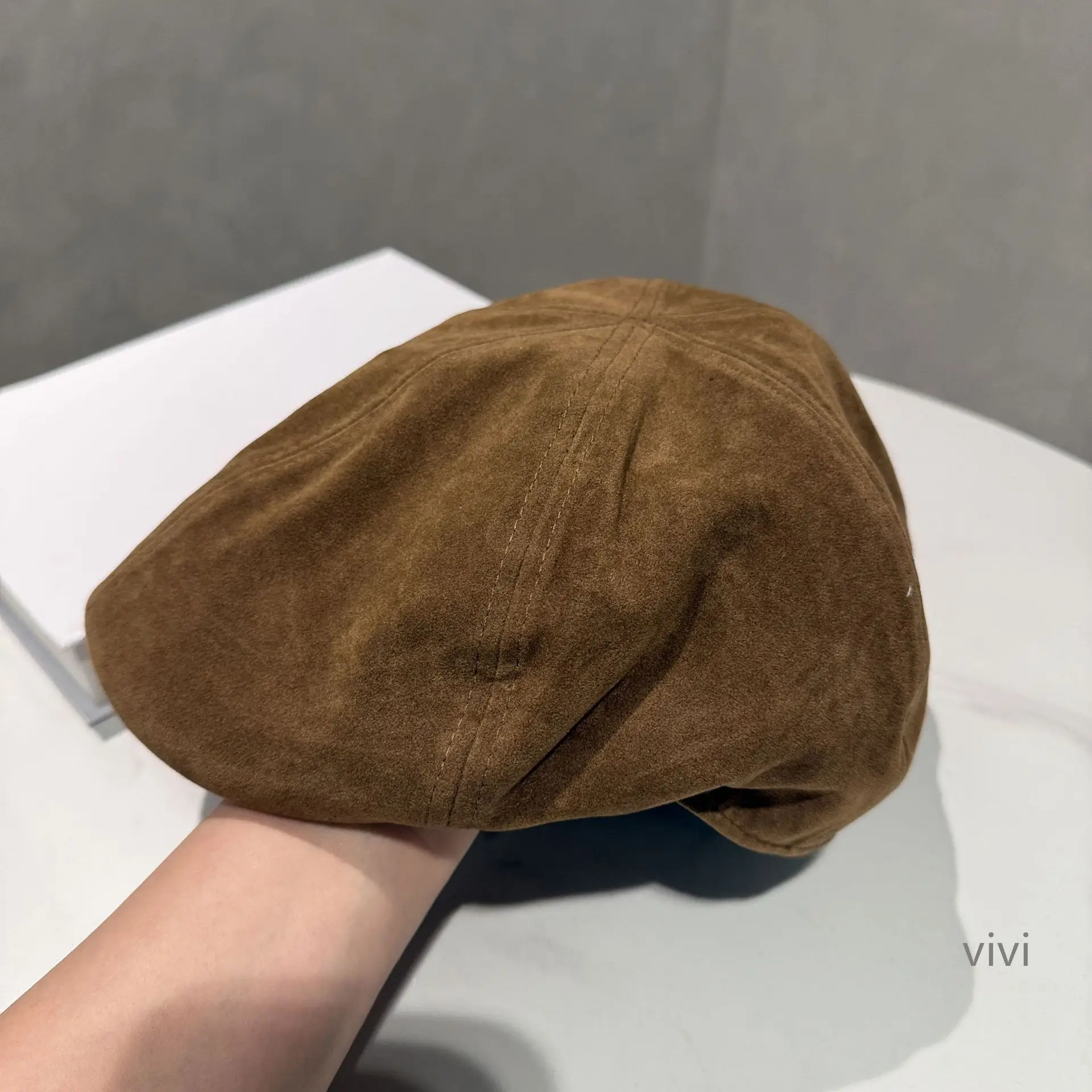 Women Retro Forward Cap Brown Reversible Newsboy Cap - Image 5
