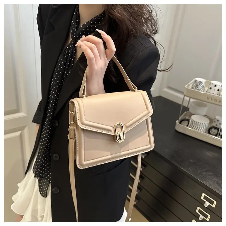 Nude Leather Shoulder Bag for Women 2025 — feature 21