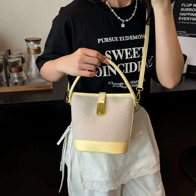 Women's Crossbody Bag with Gold Plated Lock 2025 - Image 8