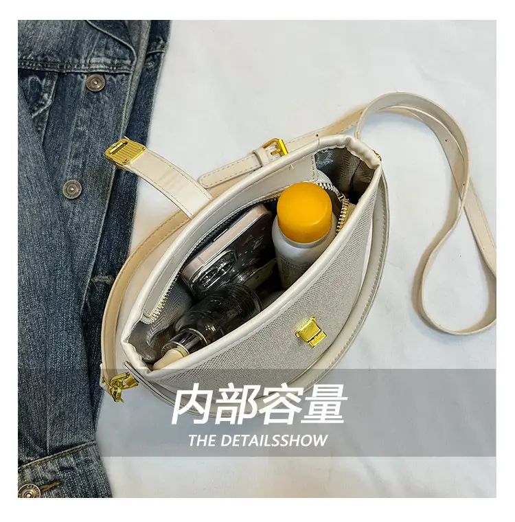 Women's Crossbody Bag with Gold Plated Lock 2025 — feature 12