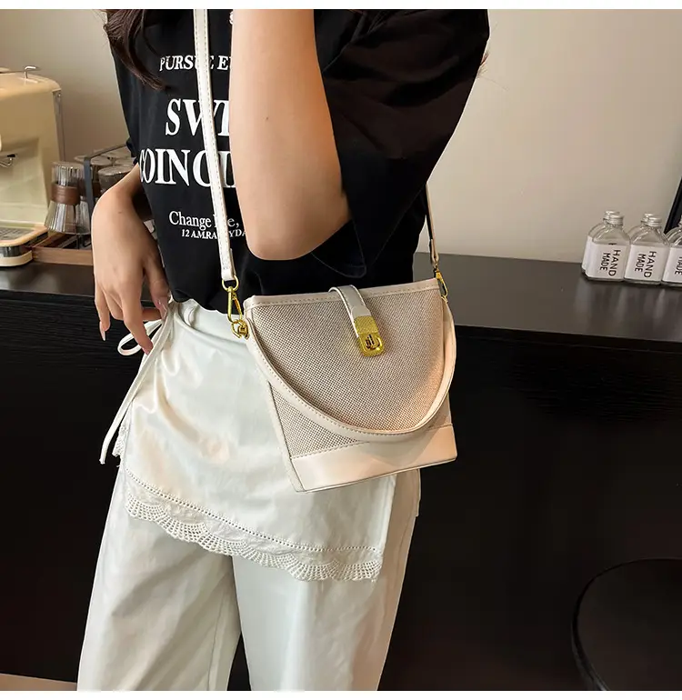 Women's Crossbody Bag with Gold Plated Lock 2025 — feature 17