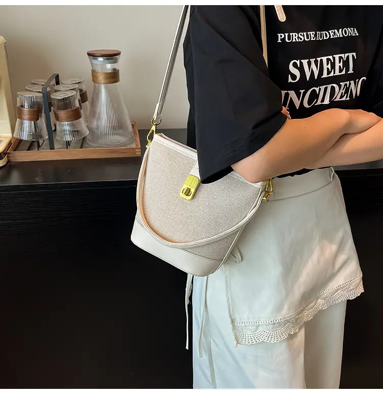 Women's Crossbody Bag with Gold Plated Lock 2025 — feature 20