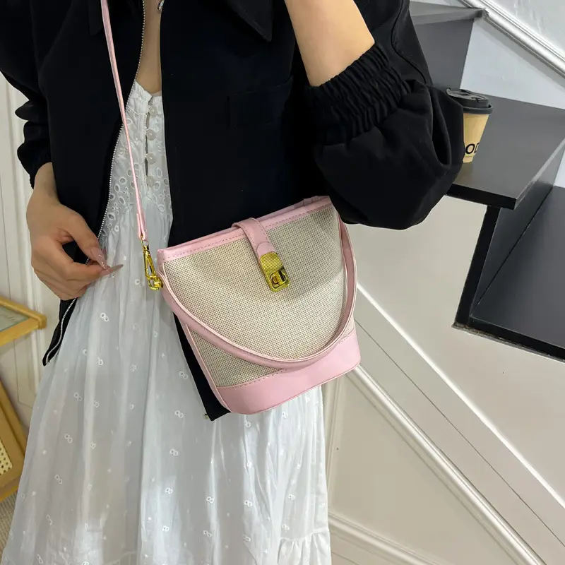 Women's Crossbody Bag with Gold Plated Lock 2025 - Image 5