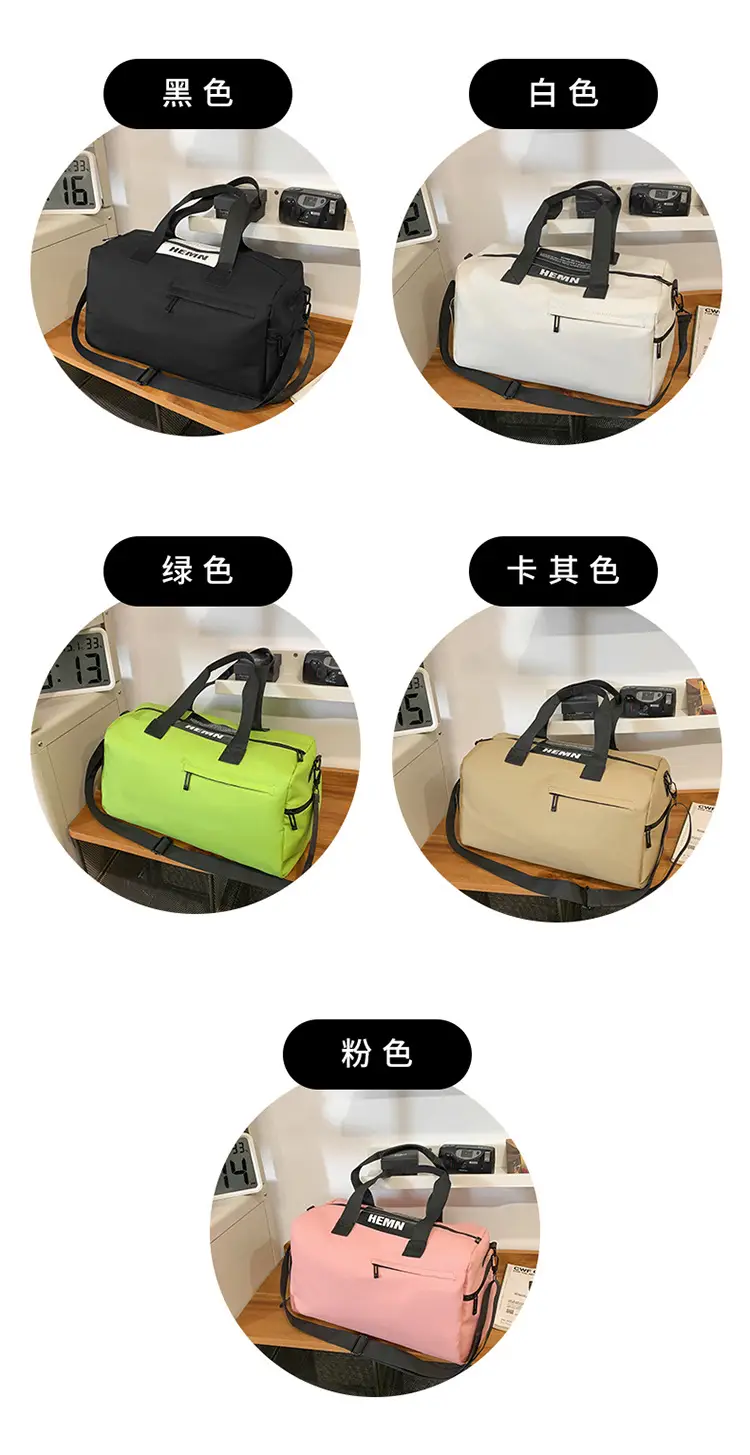 Large Capacity Fitness Travel Bag Anti-Splash Water Duffel — feature 3