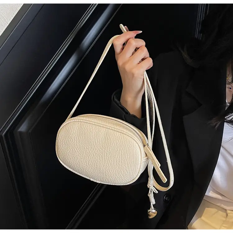 Beige Crossbody Phone Bag for Women Leather Luggage — feature 11