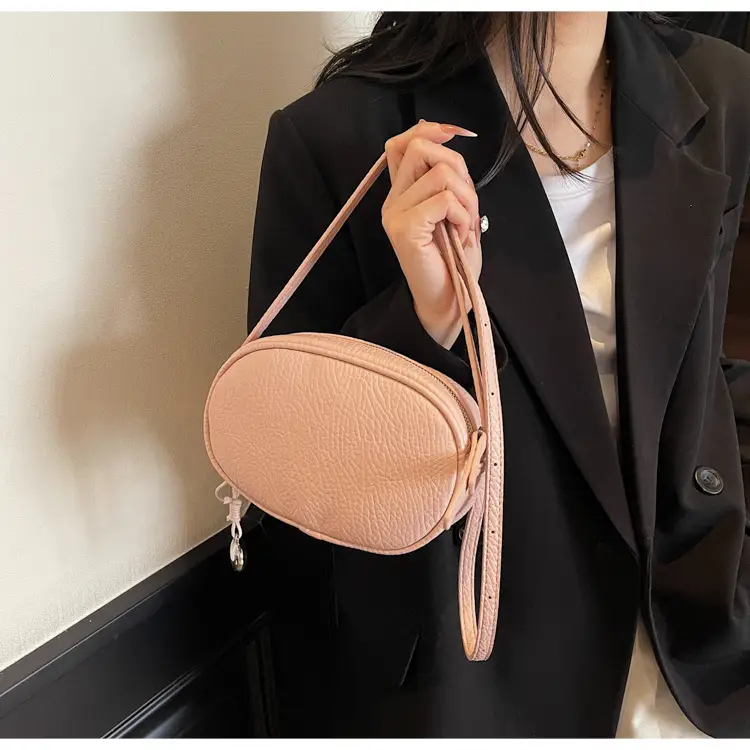 Beige Crossbody Phone Bag for Women Leather Luggage — feature 15