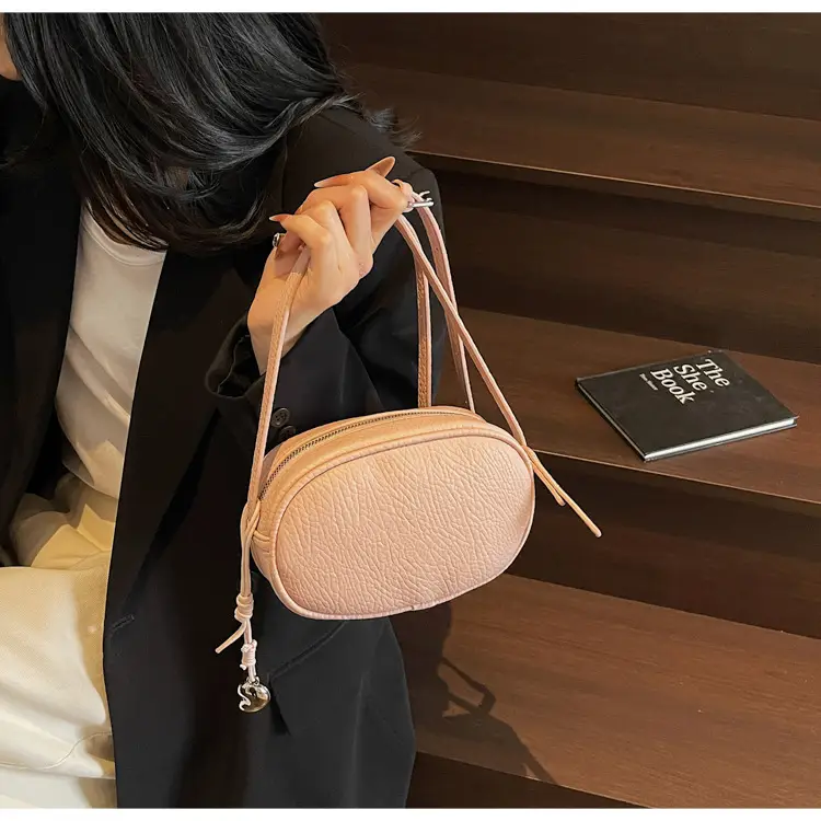 Beige Crossbody Phone Bag for Women Leather Luggage — feature 18