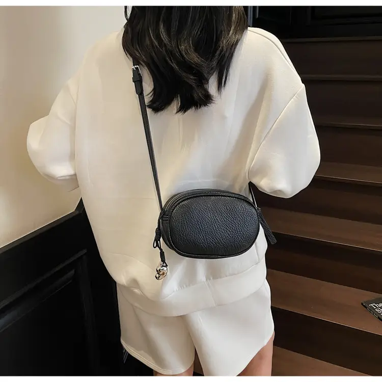 Beige Crossbody Phone Bag for Women Leather Luggage — feature 21