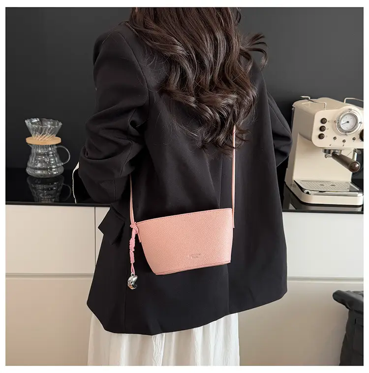 Yellow Leather Shoulder Bag for Women — feature 17