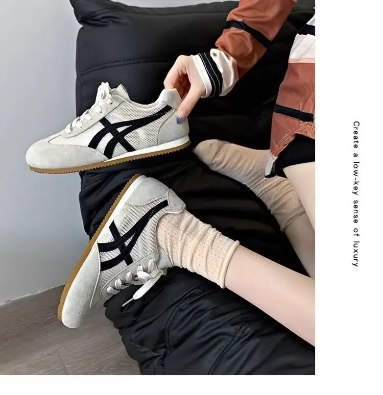 Popular Mesh Moral Training Shoes for Women 2025 Summer New Fashion Breathable Sports Shoes Lightweight Casual Sneakers Forrest Gump Shoes — feature 16