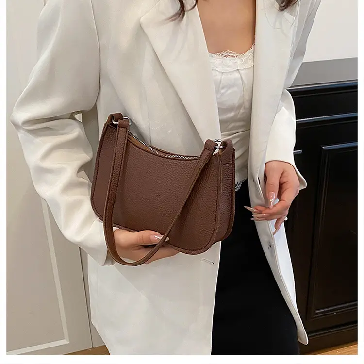 New Women's Pebbled Shoulder Bag with Armpit Design — feature 11
