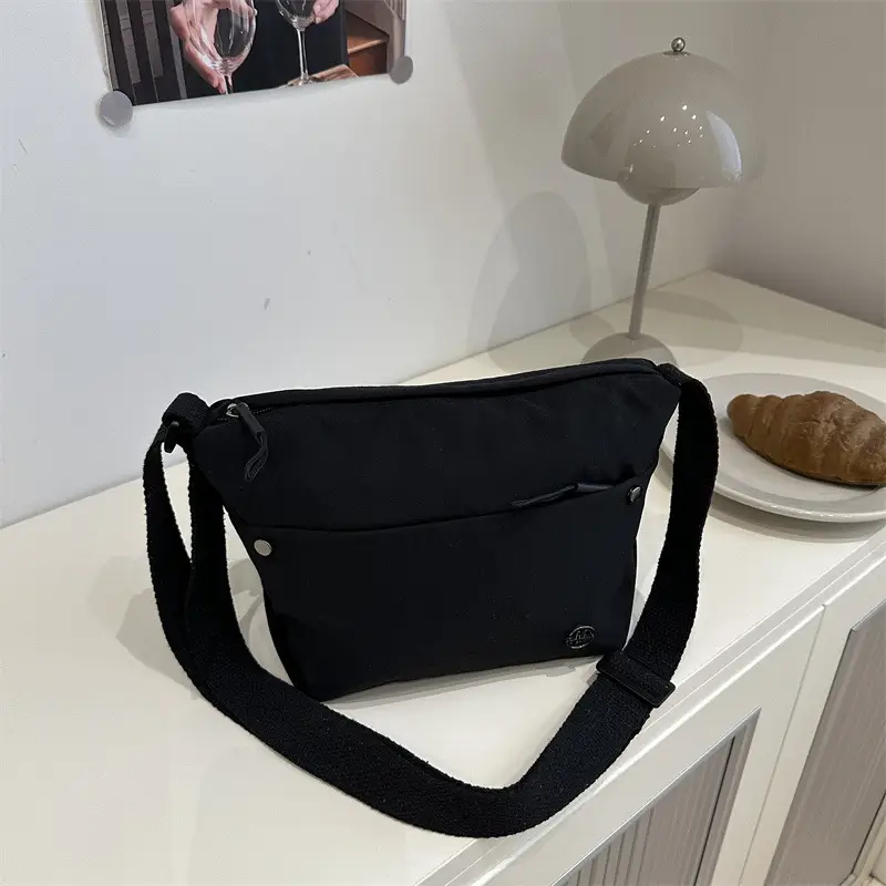 Women Crossbody Bag 2025 New Style Lightweight One Shoulder — feature 10