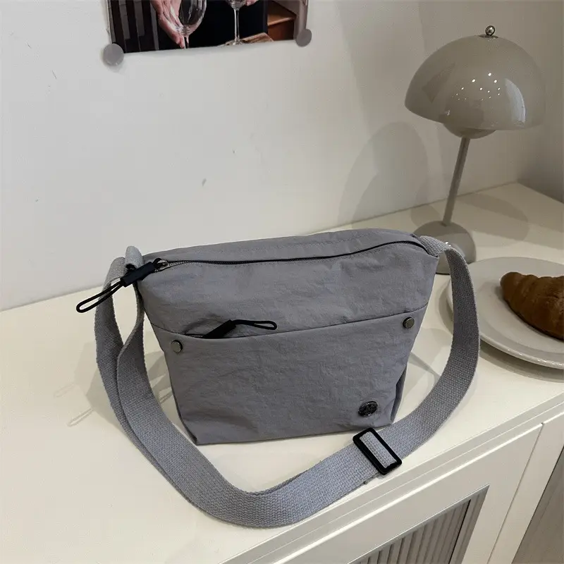 Women Crossbody Bag 2025 New Style Lightweight One Shoulder — feature 8