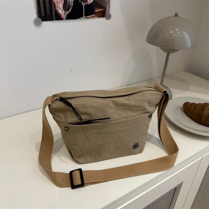 Women Crossbody Bag 2025 New Style Lightweight One Shoulder — feature 9